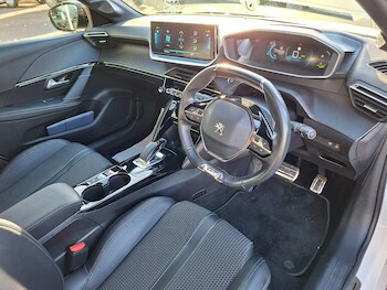 Used Peugeot 208 2021 for sale - 77413179: Photo