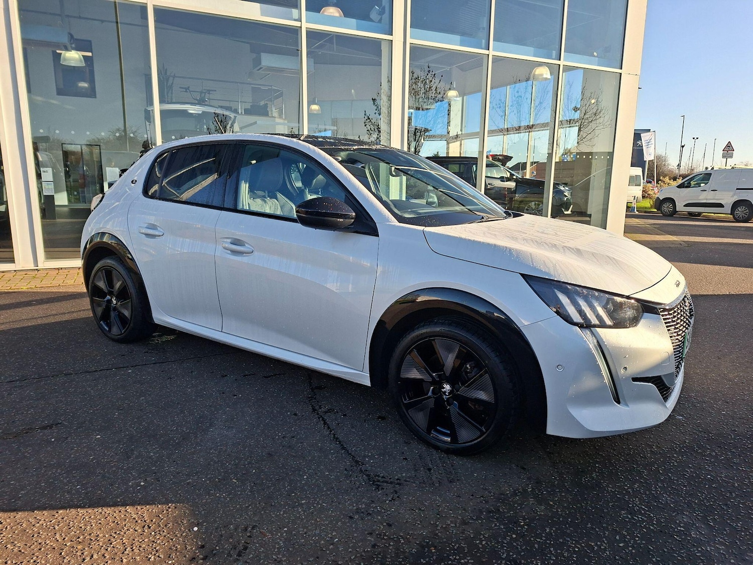 Used Peugeot 208 2021 for sale - 77413179: Photo 5