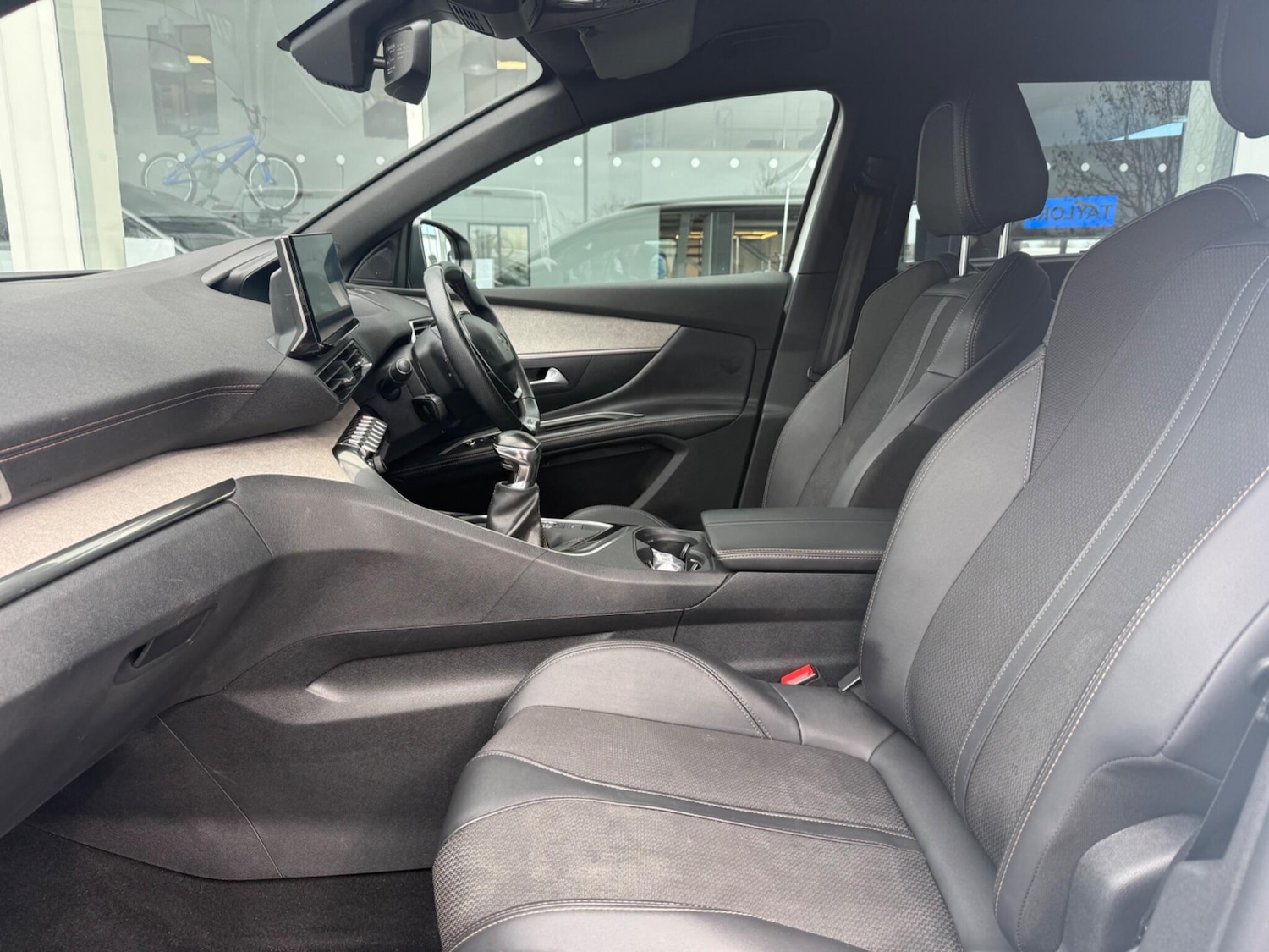 Used Peugeot 5008 2023 for sale - 77994131: Photo 3