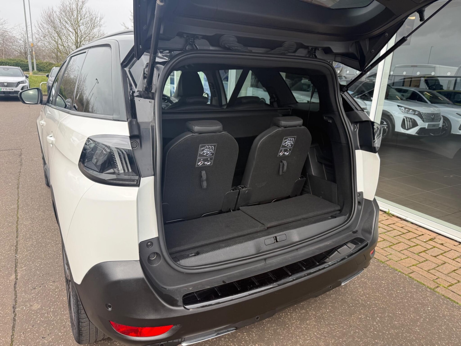 Used Peugeot 5008 2023 for sale - 77994131: Photo 34