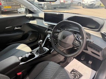 Used Peugeot 208 2024 for sale - 78429141: Photo