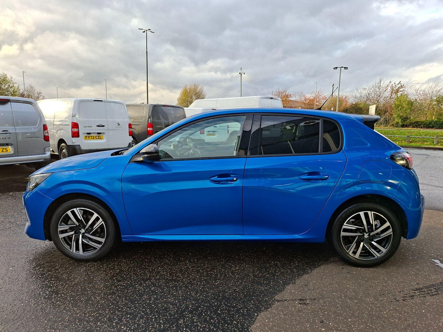 Used Peugeot 208 2023 for sale - 77413207: Photo 11