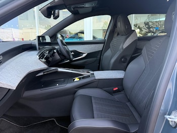 Used Peugeot 5008 2025 for sale - 79012221: Photo