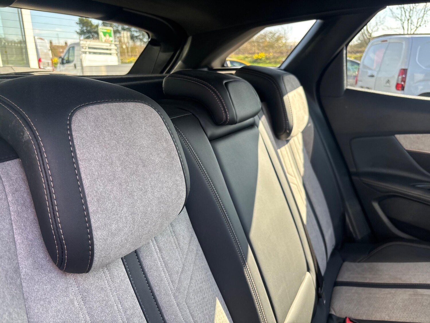 Used Peugeot 3008 2021 for sale - 77978001: Photo 18