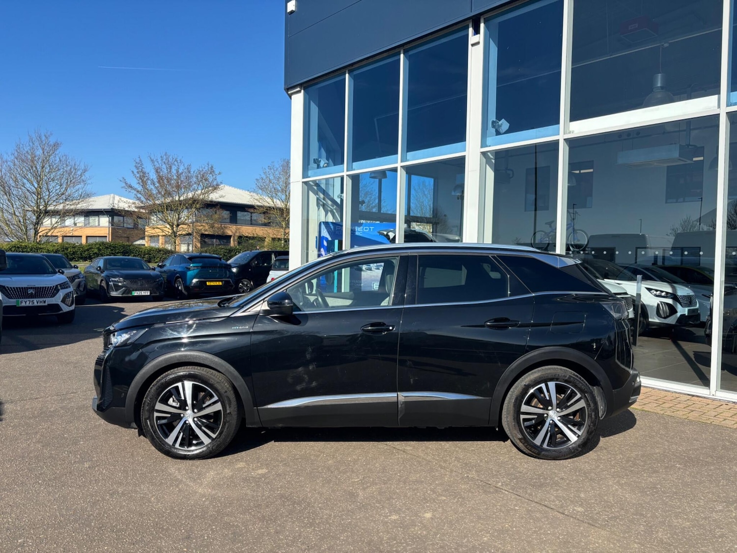 Used Peugeot 3008 2021 for sale - 77978001: Photo 2