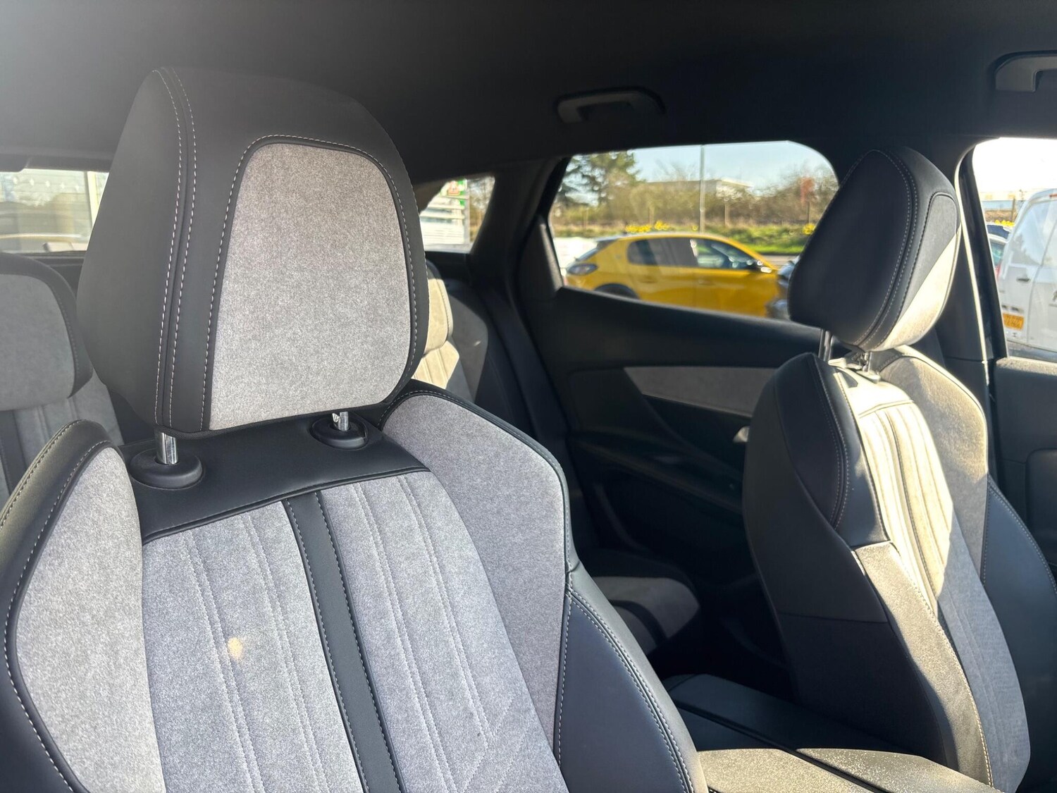 Used Peugeot 3008 2021 for sale - 77978001: Photo 3