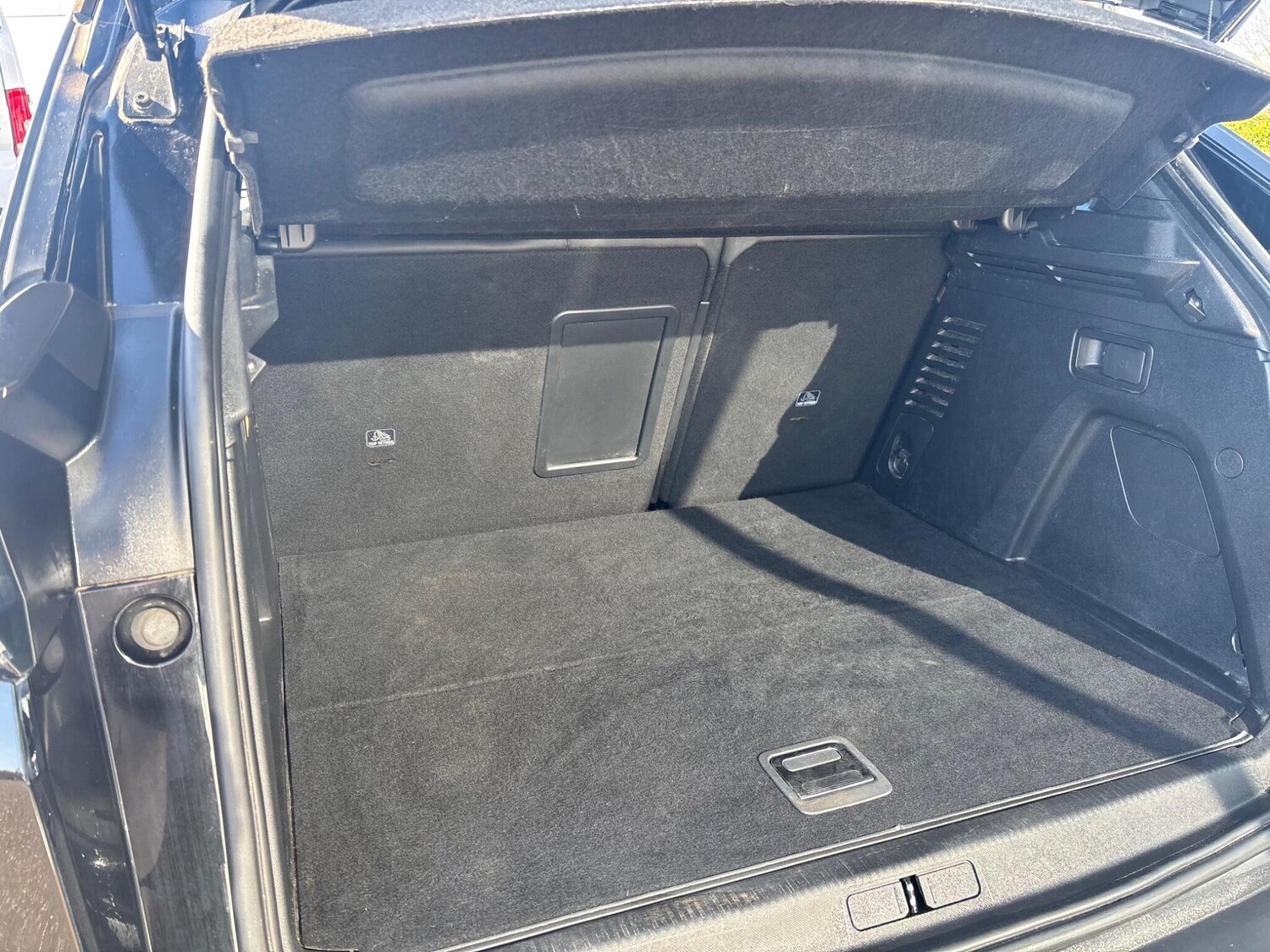 Used Peugeot 3008 2021 for sale - 77978001: Photo 34