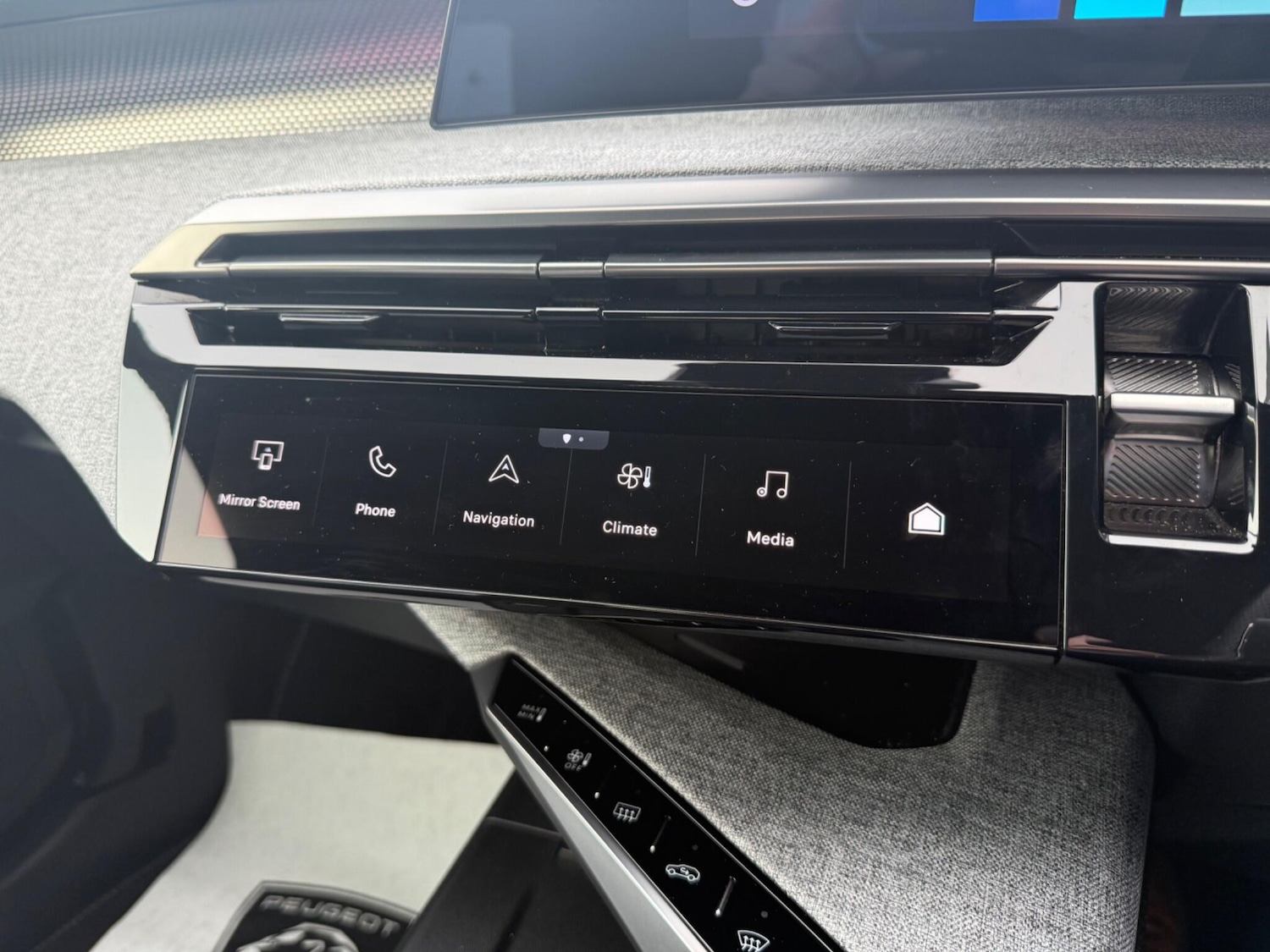 Used Peugeot E-3008 2024 for sale - 77538511: Photo 16