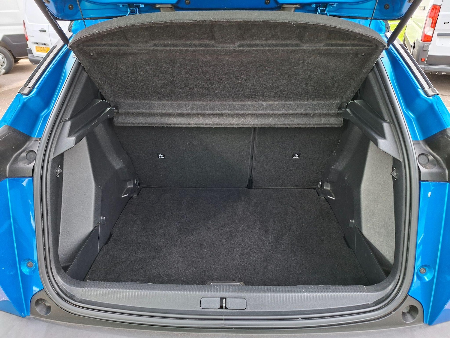 Used Peugeot 2008 2020 for sale - 77993315: Photo 49