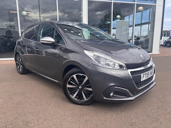 Used Peugeot 208 2019 for sale - 79741405: Photo