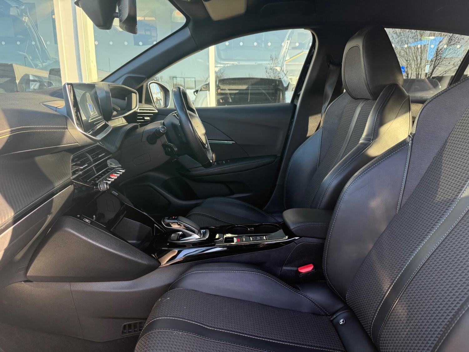 Used Peugeot 208 2021 for sale - 77413194: Photo 3