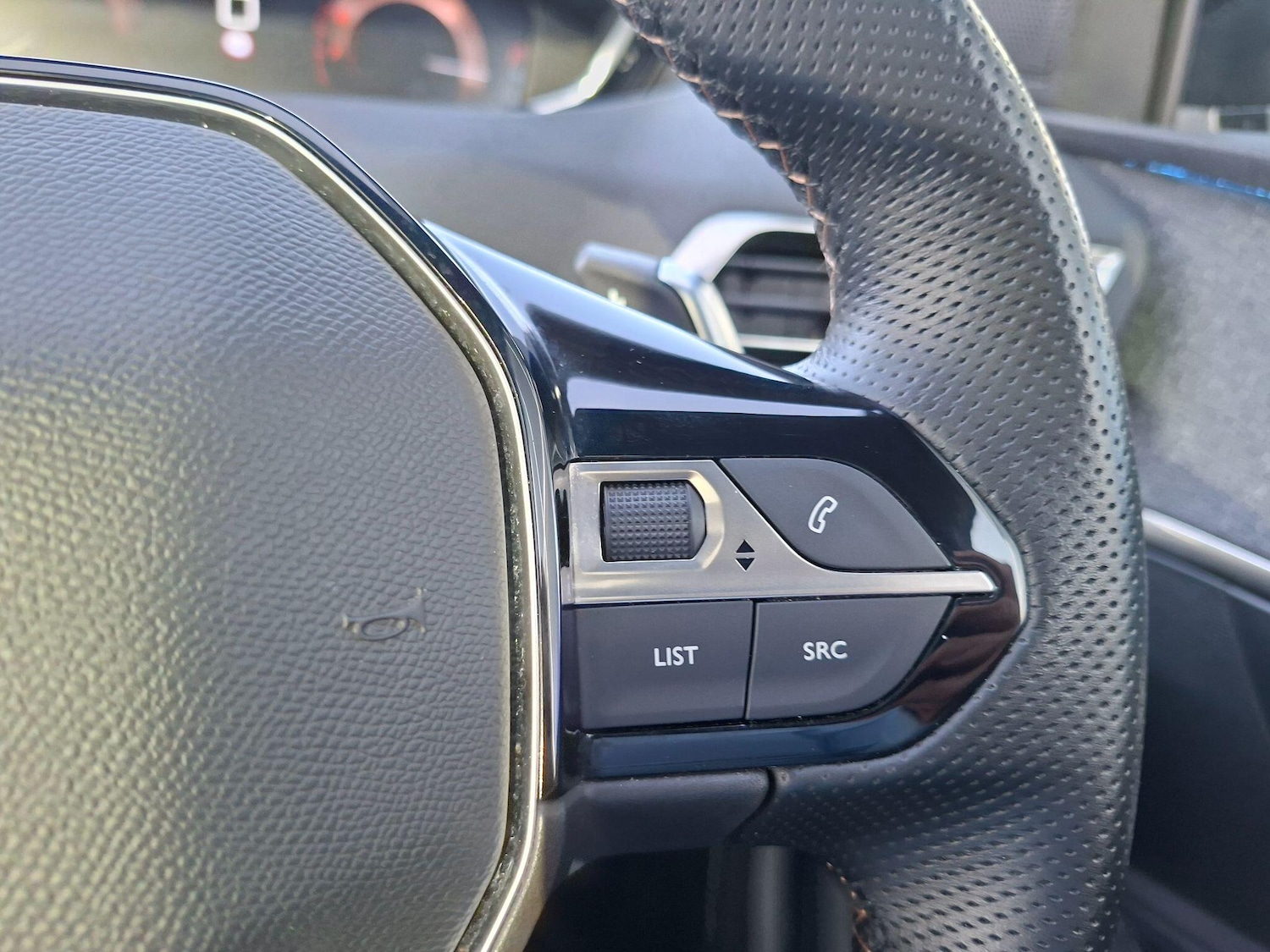 Used Peugeot 3008 2020 for sale - 77658883: Photo 33