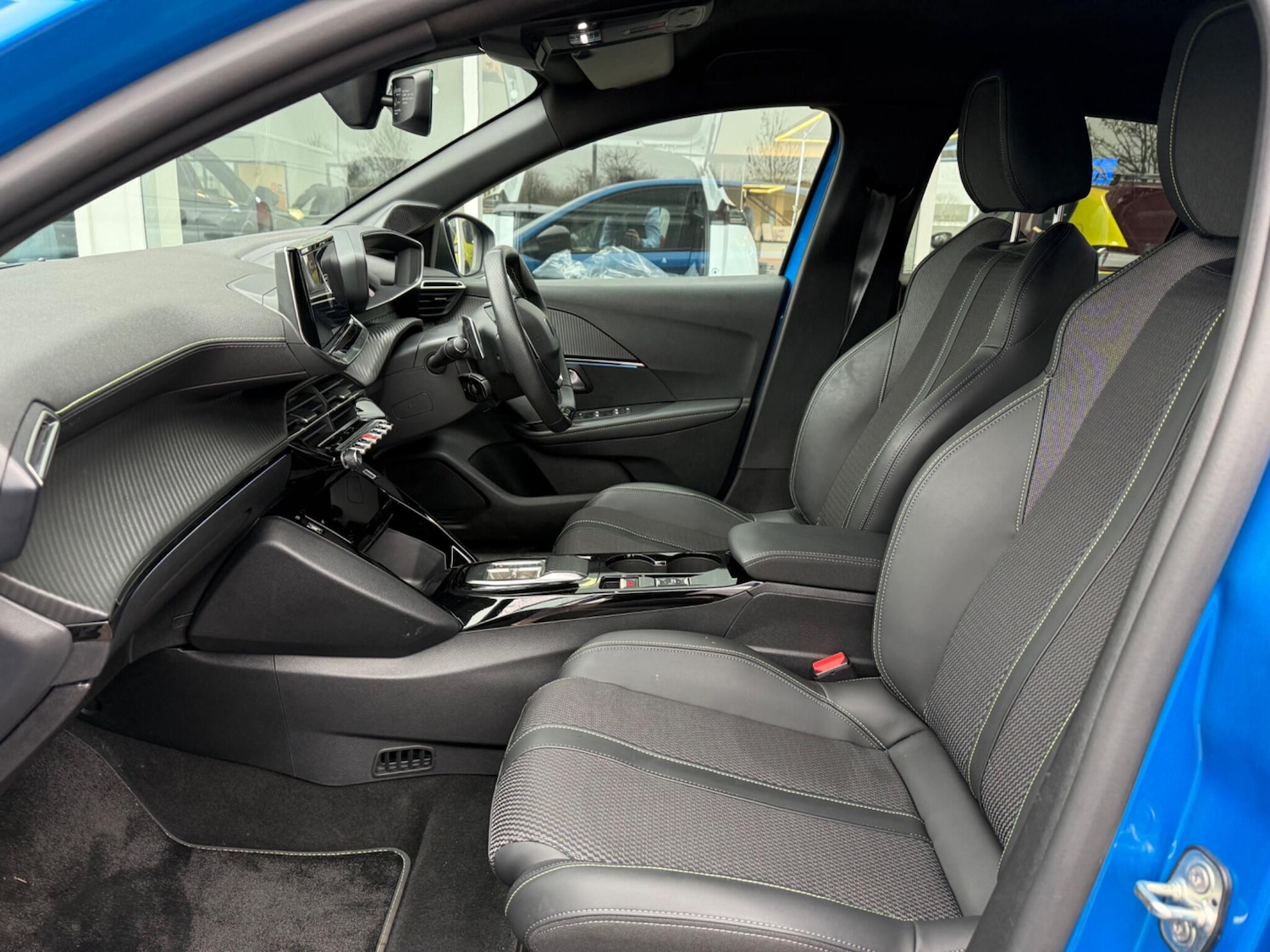 Used Peugeot 208 2024 for sale - 77411119: Photo 33