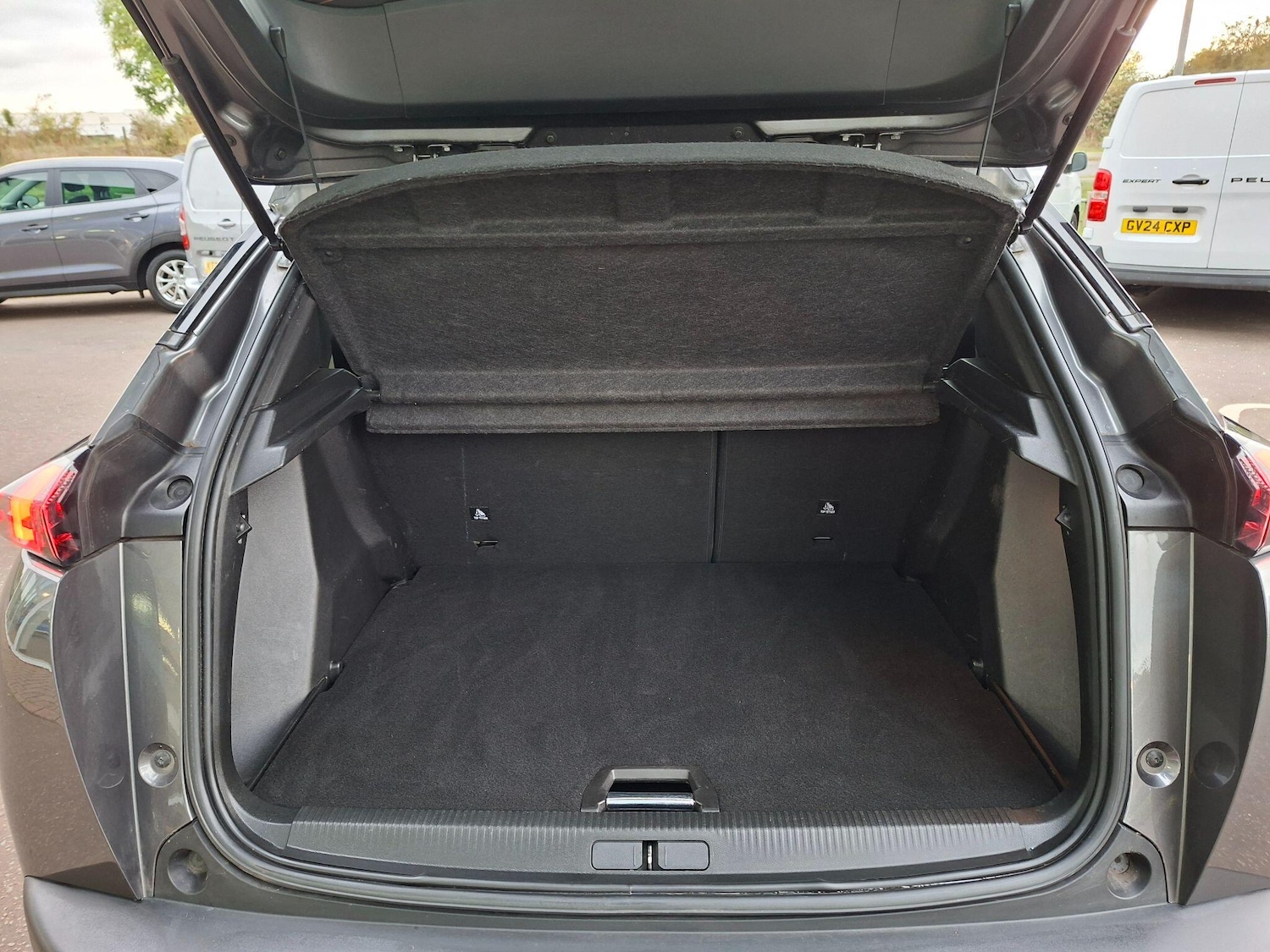 Used Peugeot 2008 2022 for sale - 77413212: Photo 47