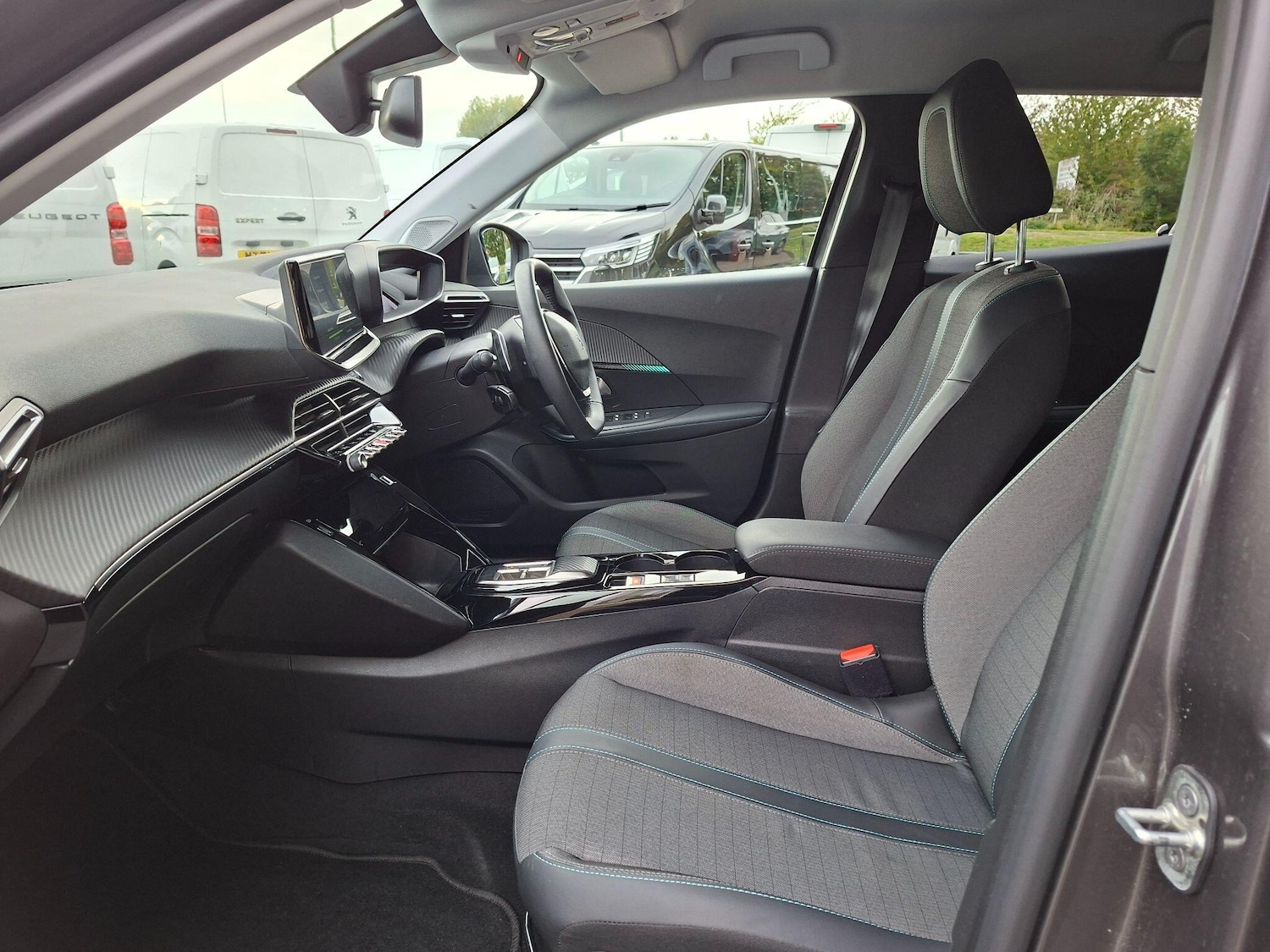 Used Peugeot 2008 2022 for sale - 77413212: Photo 50