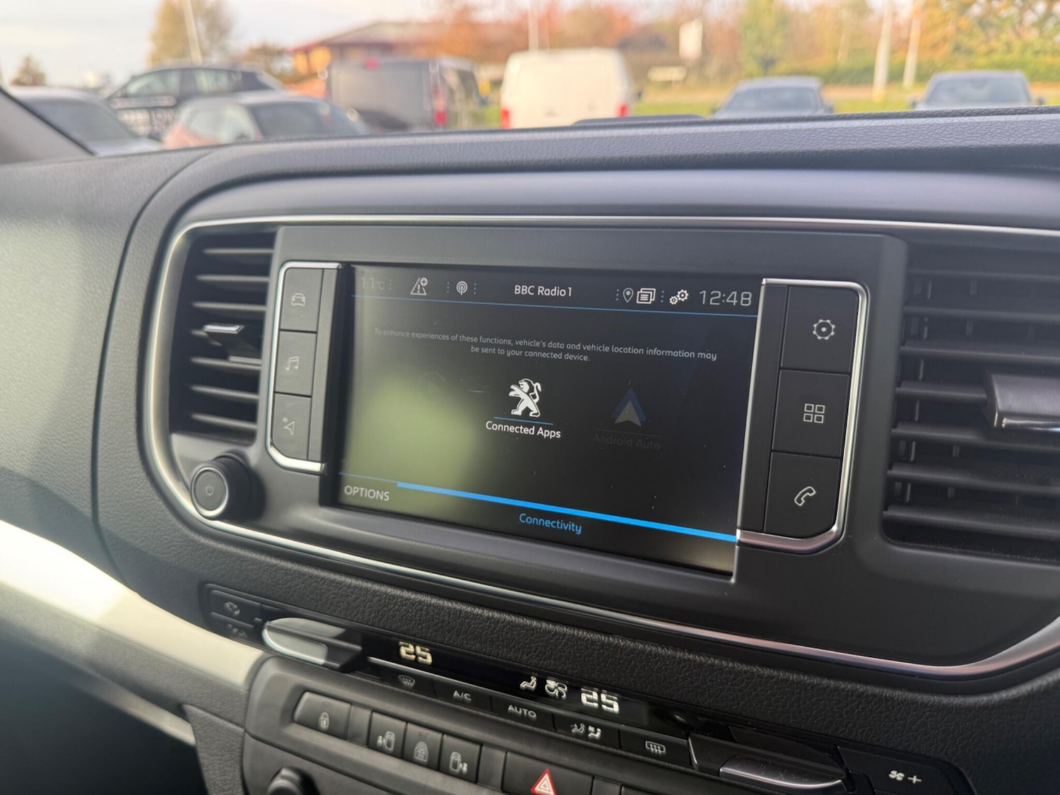 Used Peugeot Traveller 2023 for sale - 77413214: Photo 30