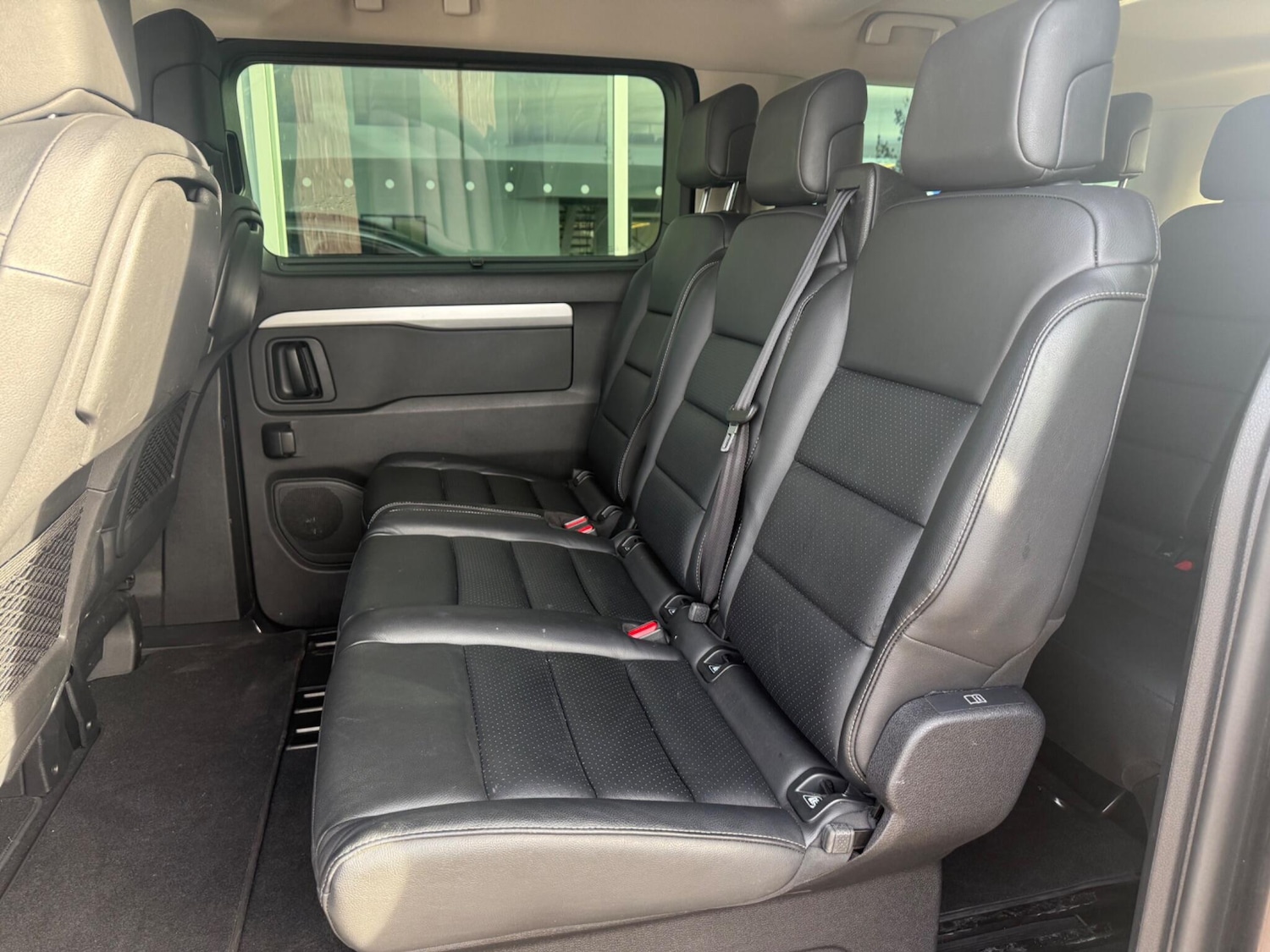 Used Peugeot Traveller 2023 for sale - 77413214: Photo 36