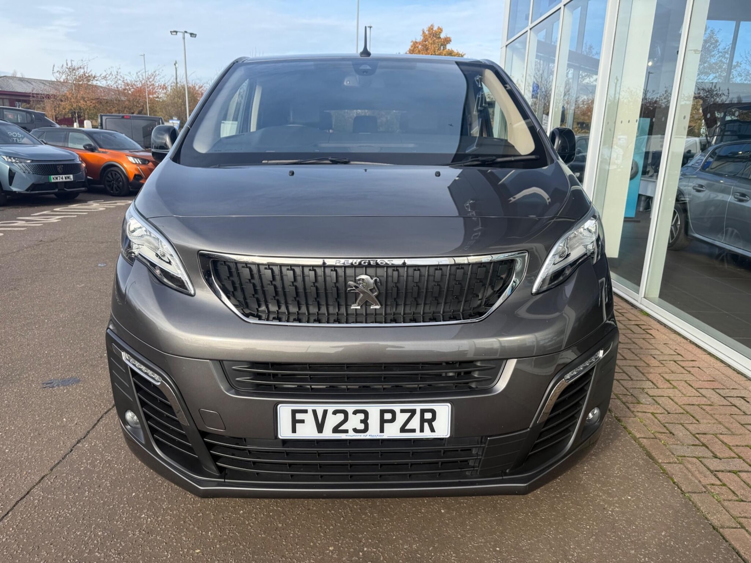 Used Peugeot Traveller 2023 for sale - 77413214: Photo 7