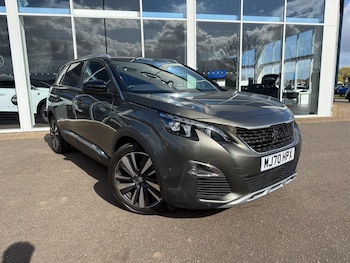 Peugeot 5008 feature image