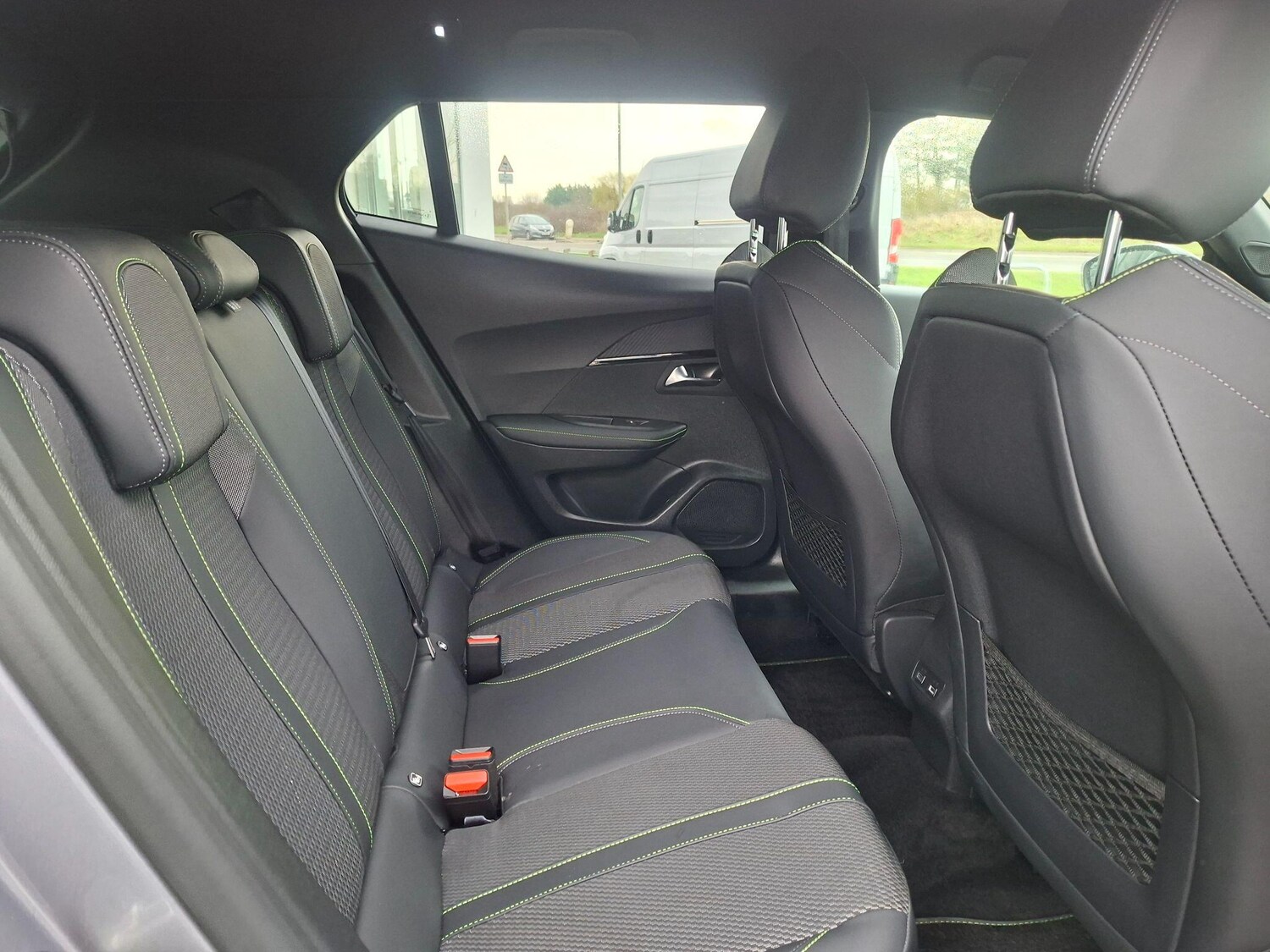 Used Peugeot E-2008 2024 for sale - 77456497: Photo 20