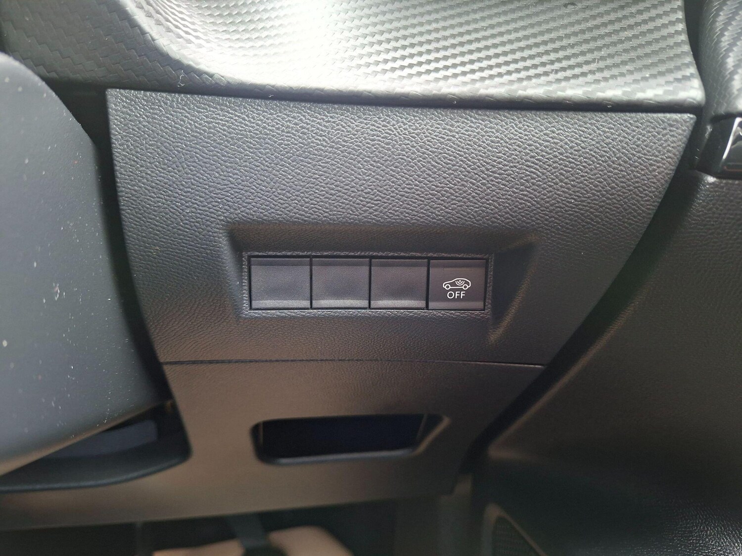 Used Peugeot E-2008 2024 for sale - 77456497: Photo 27