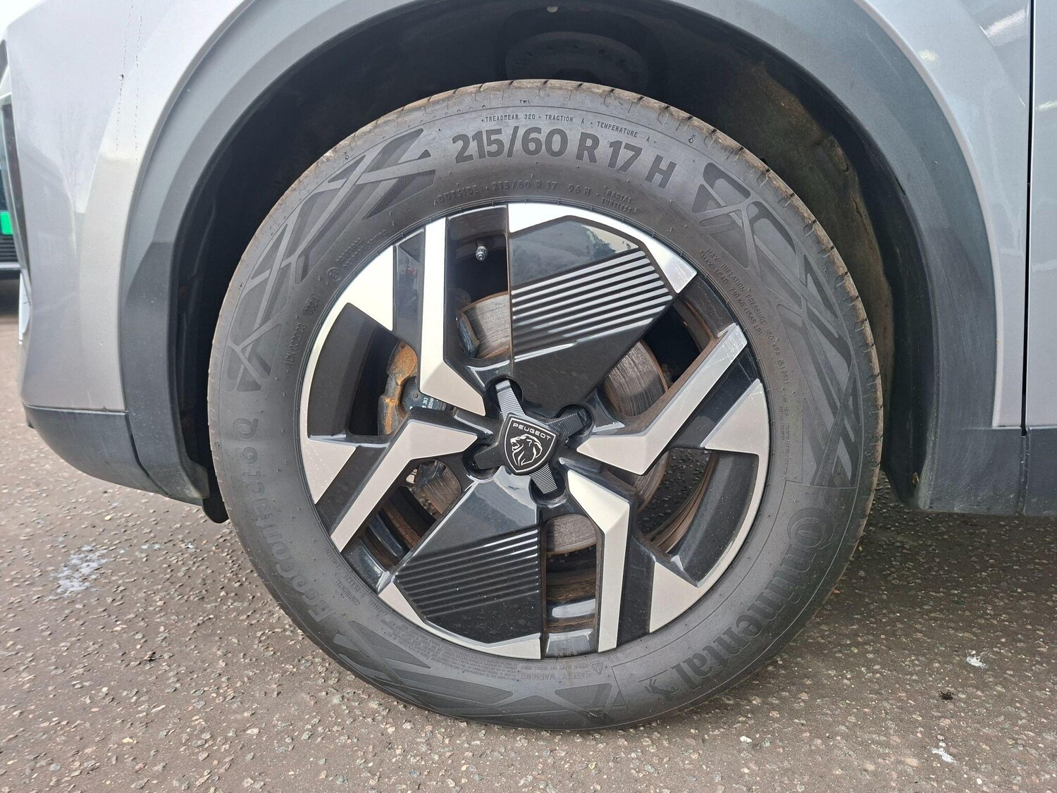 Used Peugeot E-2008 2024 for sale - 77456497: Photo 29