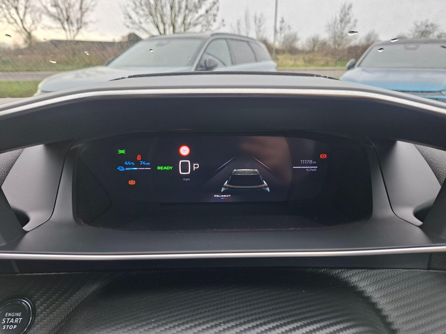 Used Peugeot E-2008 2024 for sale - 77456497: Photo 43