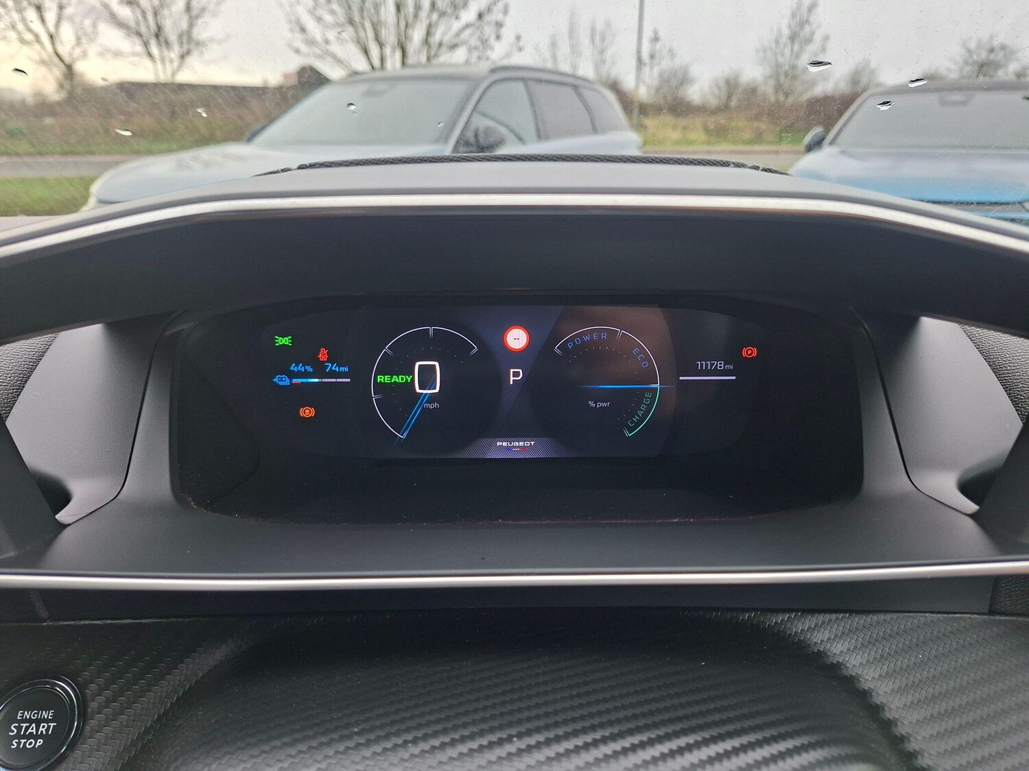 Used Peugeot E-2008 2024 for sale - 77456497: Photo 44