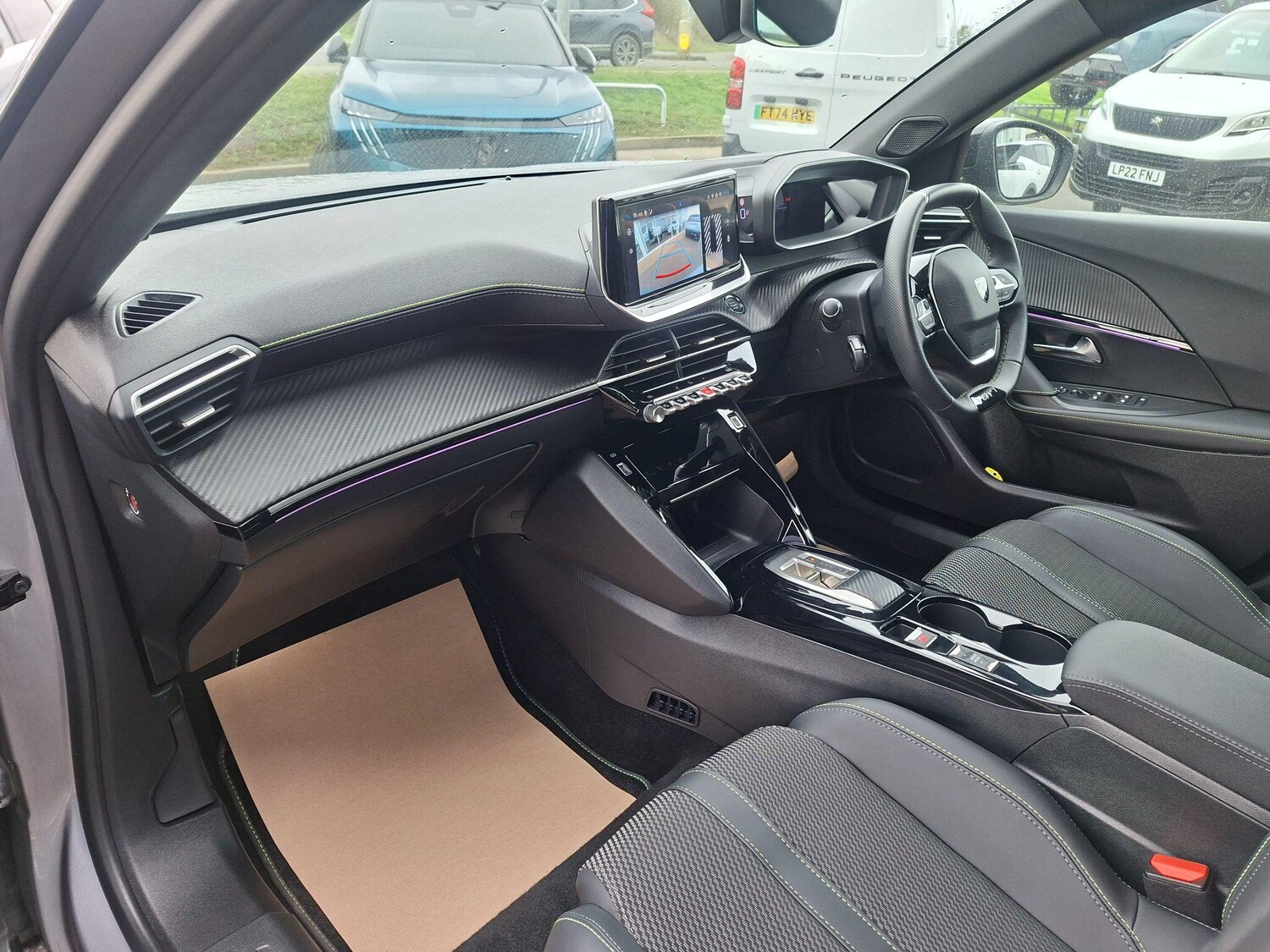 Used Peugeot E-2008 2024 for sale - 77456497: Photo 51