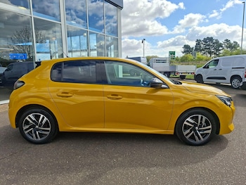 Used Peugeot 208 2023 for sale - 78231175: Photo