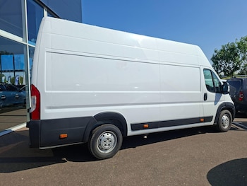 Used Peugeot Boxer 2023 for sale - 79268581: Photo
