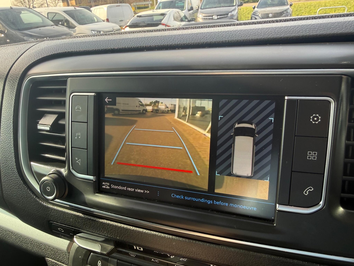 Used Peugeot Traveller 2022 for sale - 78035038: Photo 24