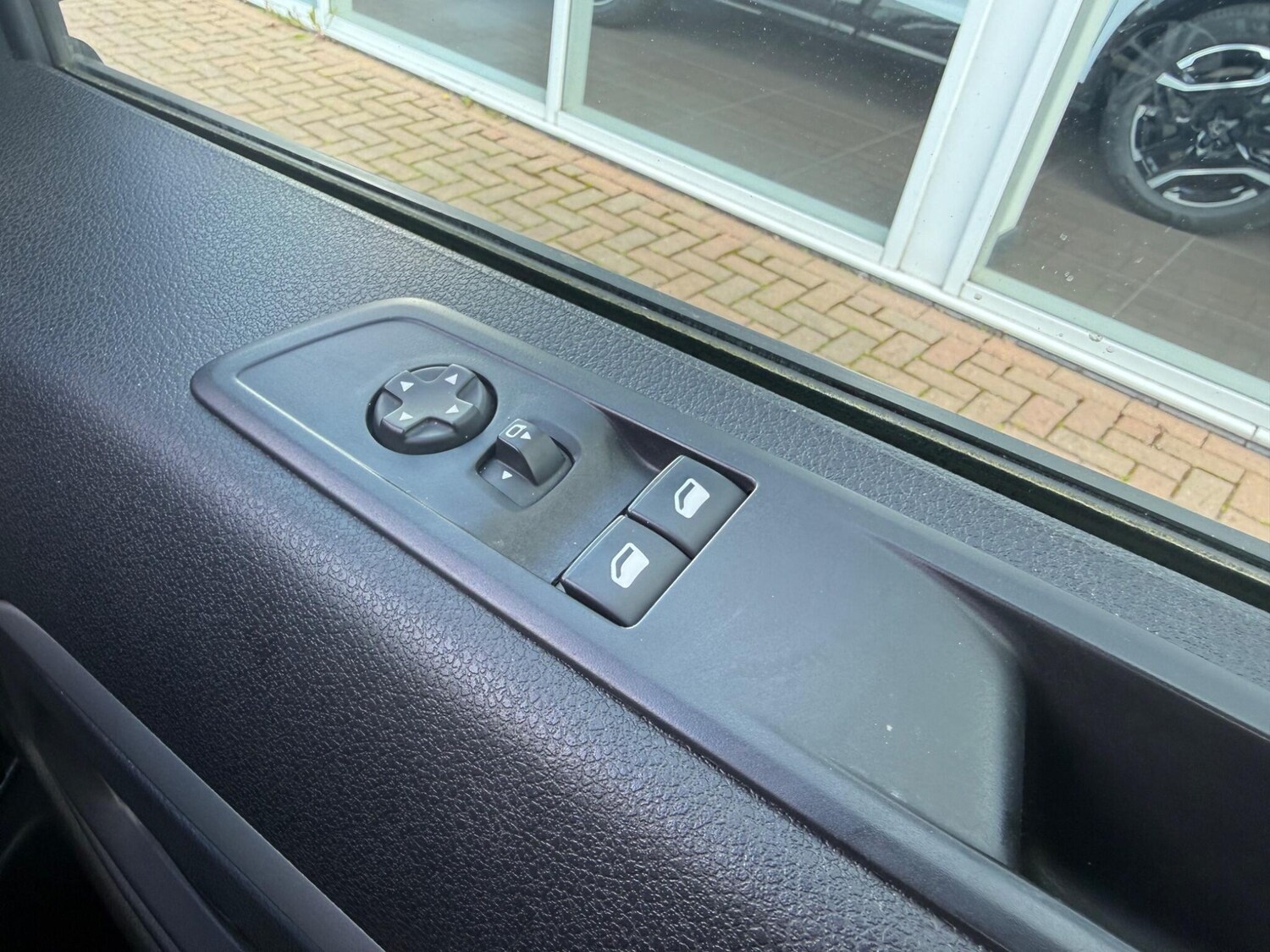 Used Peugeot Traveller 2020 for sale - 78100326: Photo 13