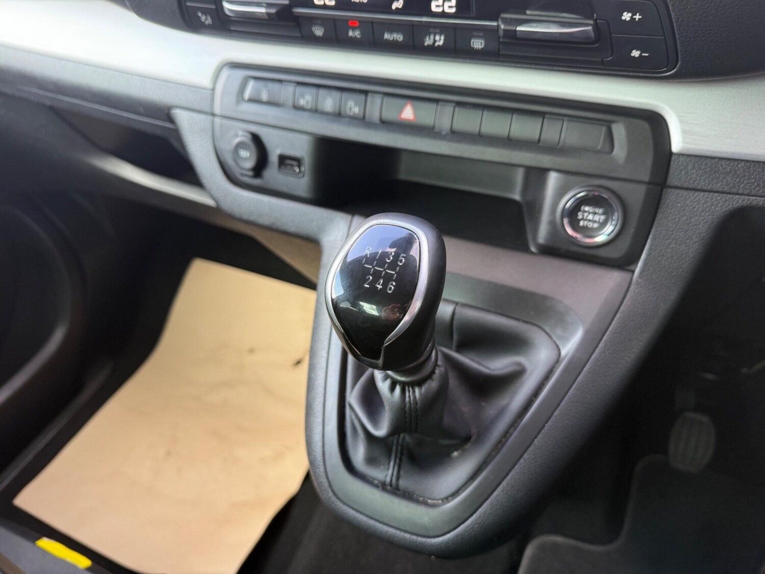 Used Peugeot Traveller 2020 for sale - 78100326: Photo 19