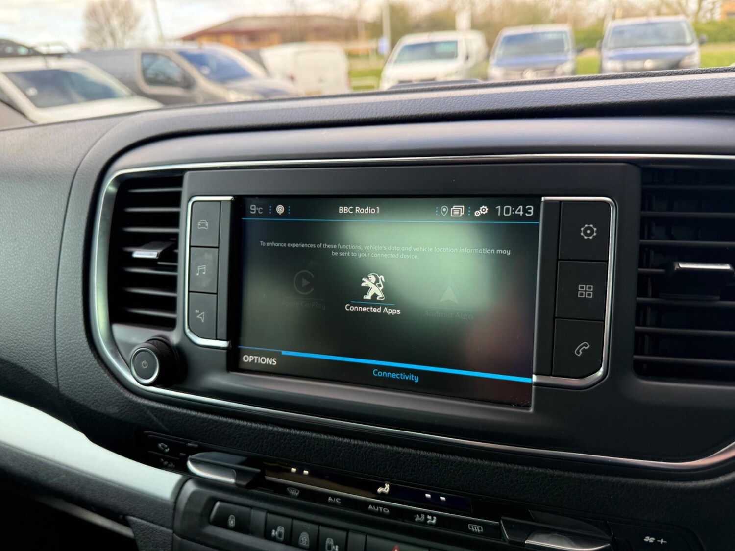 Used Peugeot Traveller 2020 for sale - 78100326: Photo 26