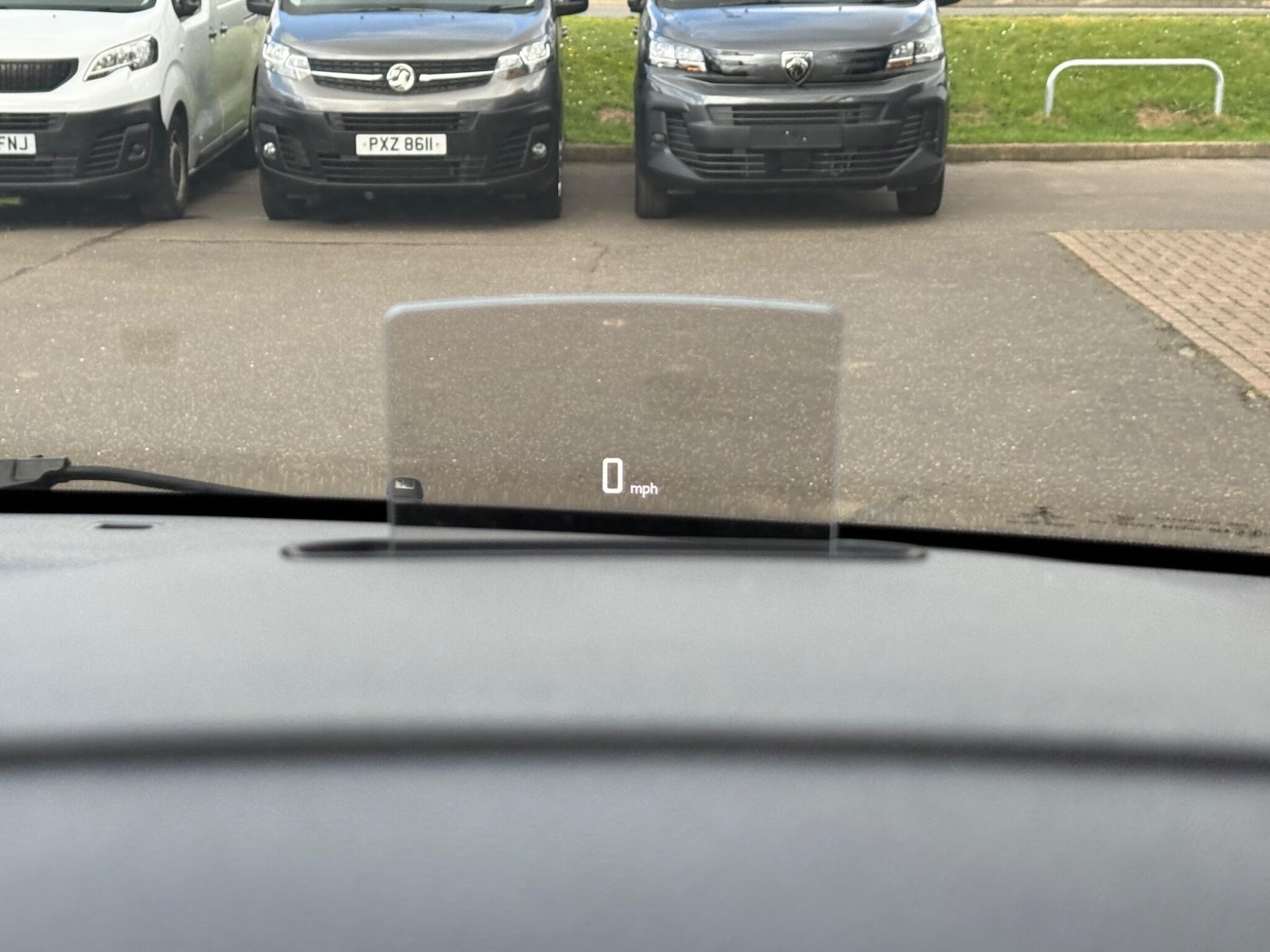 Used Peugeot Traveller 2020 for sale - 78100326: Photo 45