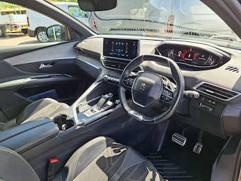 Used Peugeot 3008 2021 for sale - 79621536: Photo