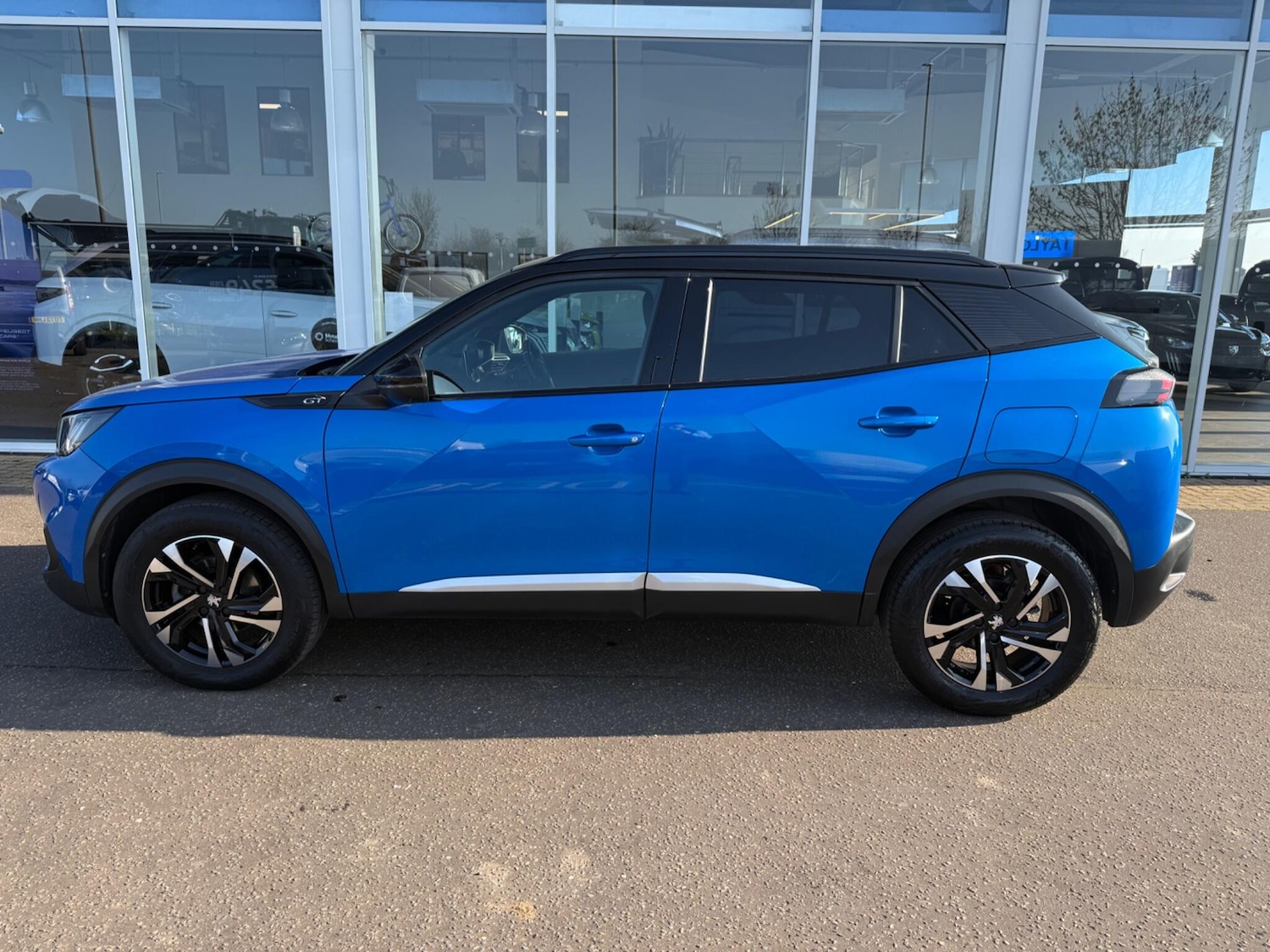 Used Peugeot 2008 2023 for sale - 77768086: Photo 7