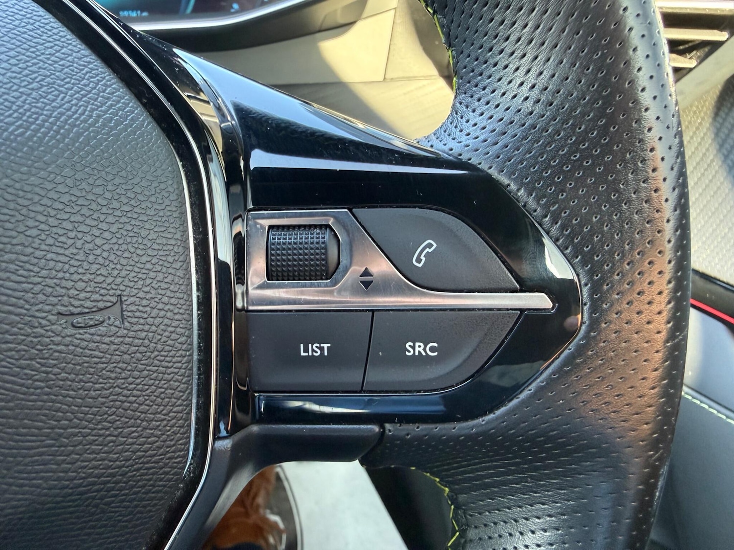 Used Peugeot 208 2022 for sale - 77769182: Photo 18