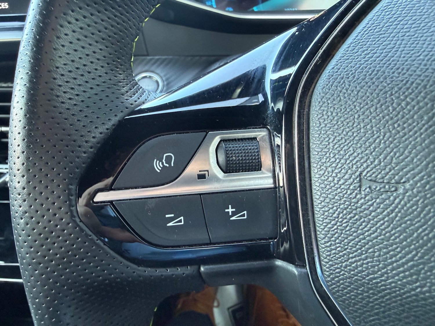 Used Peugeot 208 2022 for sale - 77769182: Photo 19