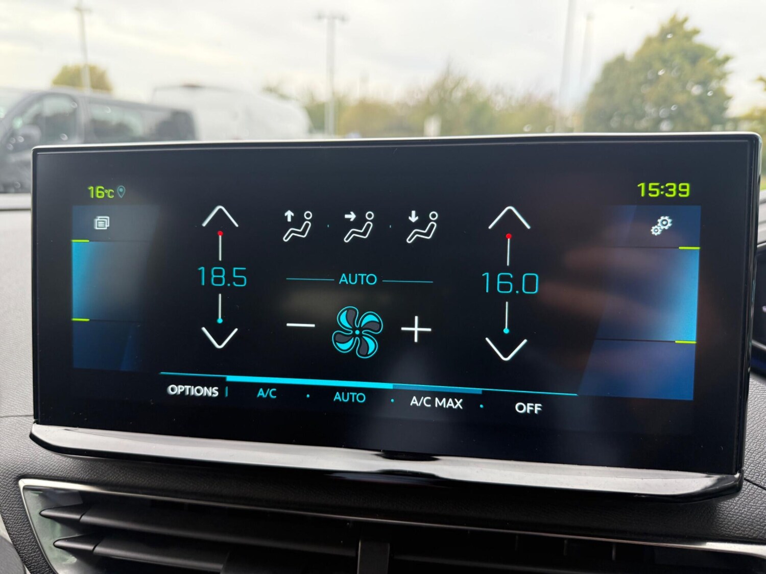 Used Peugeot 3008 2022 for sale - 77413185: Photo 34