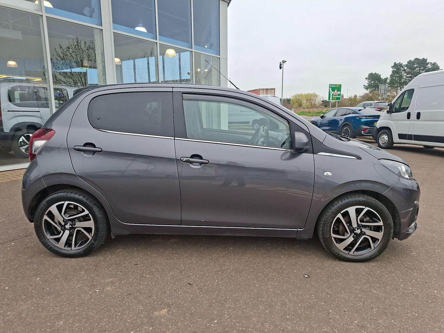 Used Peugeot 108 2022 for sale - 77854169: Photo 2