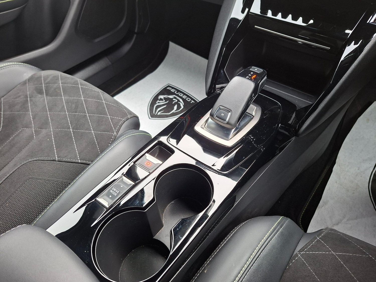Used Peugeot 2008 2021 for sale - 77413215: Photo 15