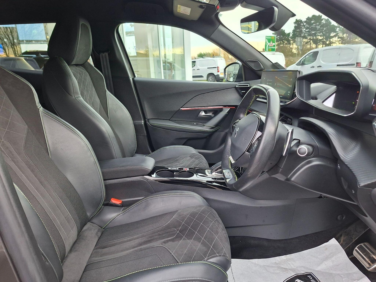 Used Peugeot 2008 2021 for sale - 77413215: Photo 18