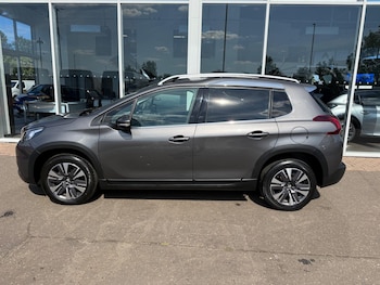 Used Peugeot 2008 2018 for sale - 79464906: Photo