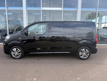 Used Peugeot Traveller 2021 for sale - 78783617: Photo