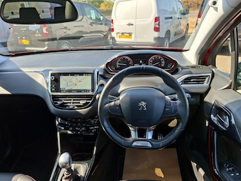Used Peugeot 2008 2019 for sale - 79520544: Photo