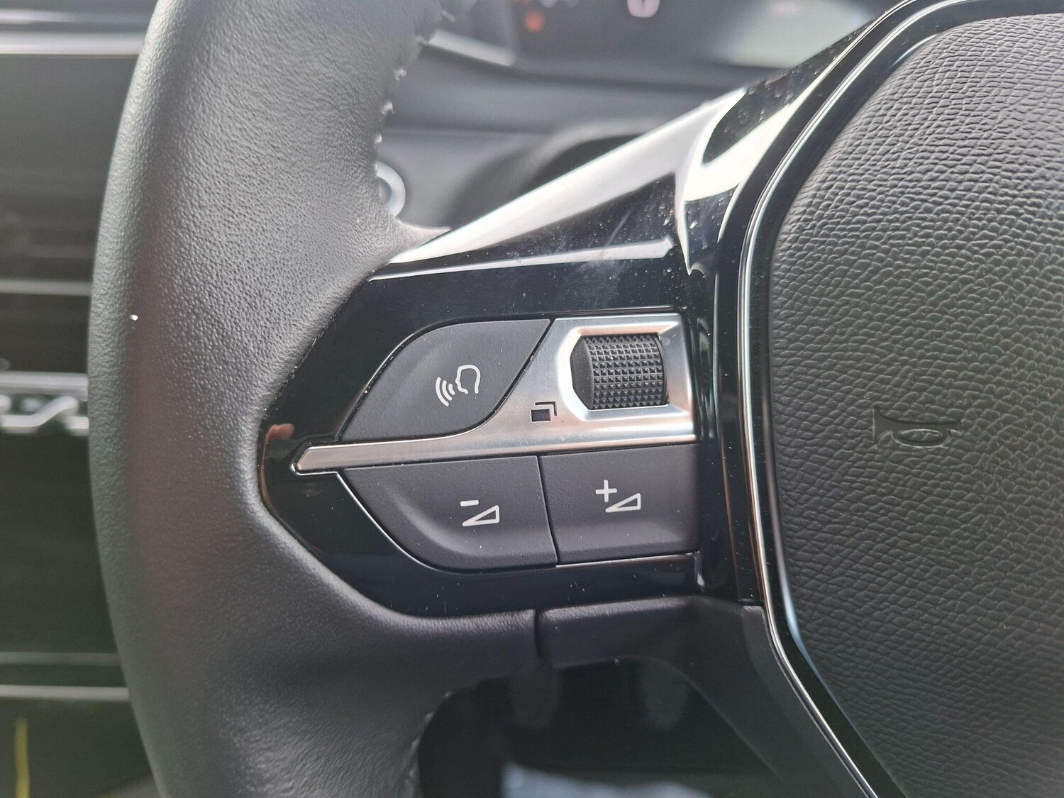 Used Peugeot 2008 2024 for sale - 77413216: Photo 26