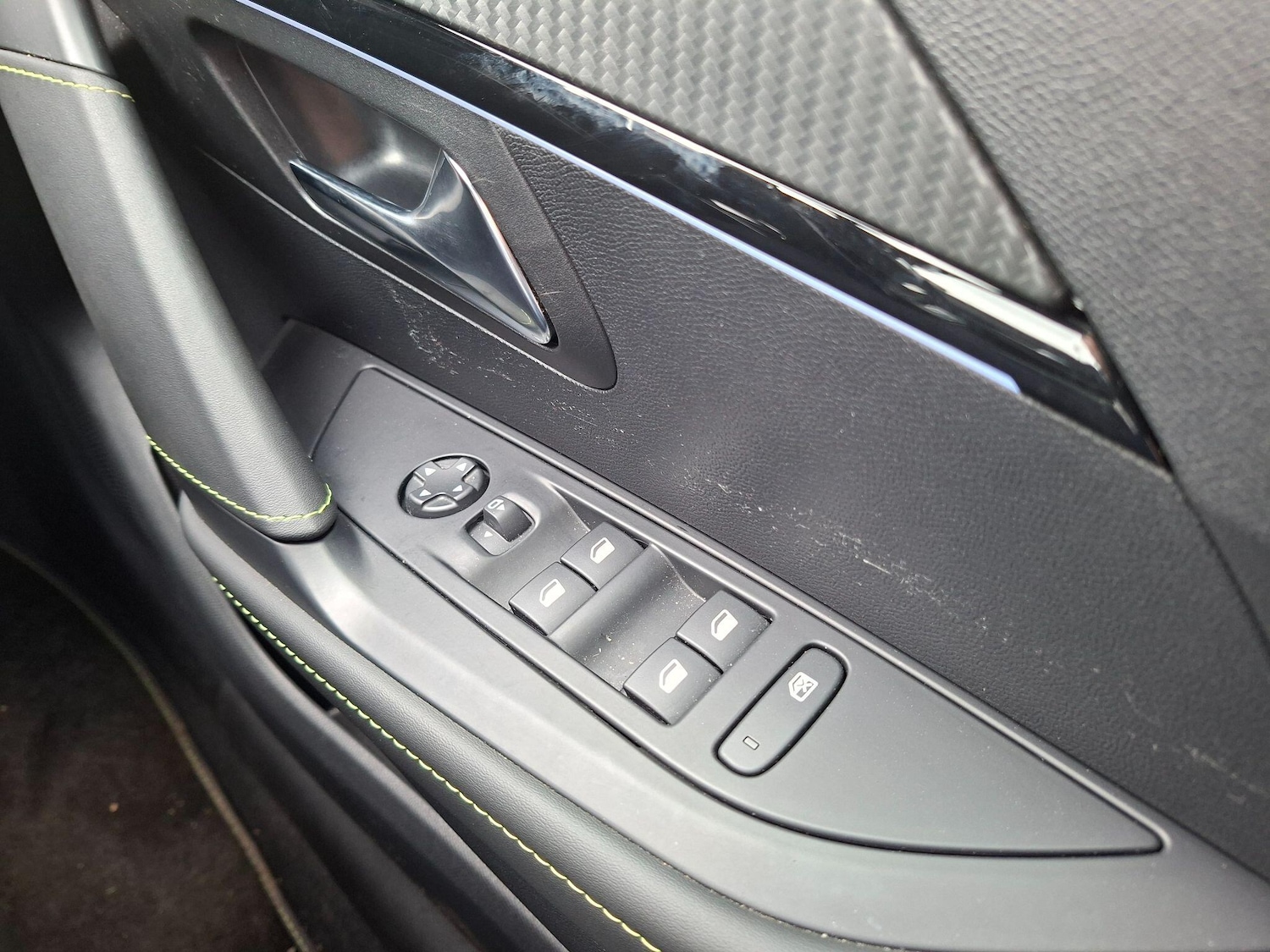 Used Peugeot 208 for sale - 77994356: Photo 31