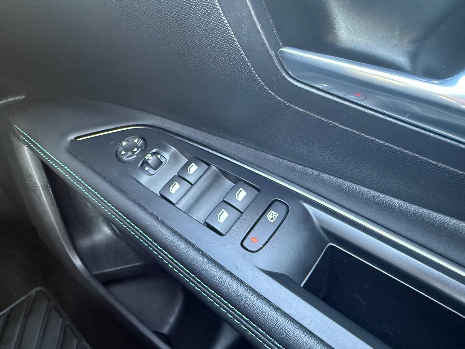 Used Peugeot 3008 for sale - 77969935: Photo 19